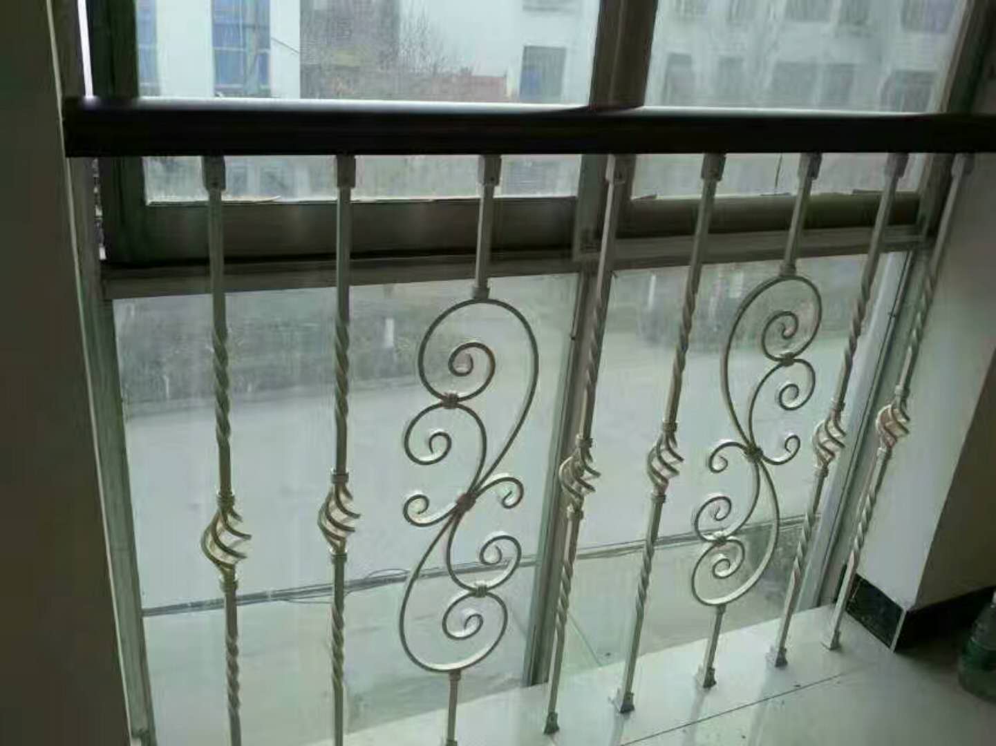 鐵藝護(hù)欄合作案例